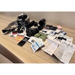 Minolta XG-1 35mm SLR Film Camera with Lens Accessoires Etc LOT Working See Pics
